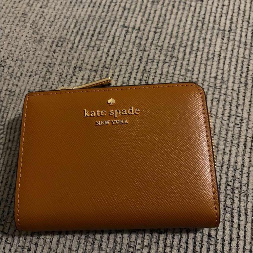 kate spade Small Fold Wallet in Cognac Brown with Gold Hardware